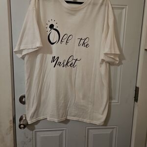 Tshirt "Off The Market"